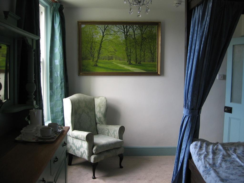 Serenity House Glemsford Room photo